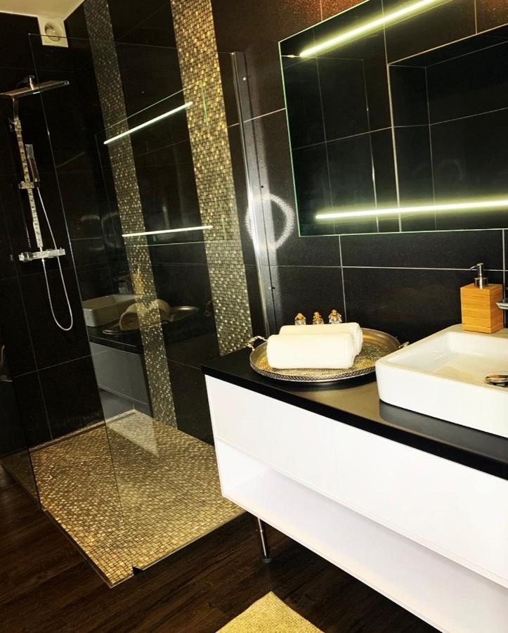 L'Eveil Bed & Breakfast La Louviere Ngoại thất bức ảnh